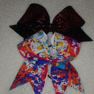 Cheer bow